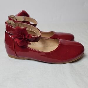 Youth Red Patent Leather Shoes with Flower Accent Size 1